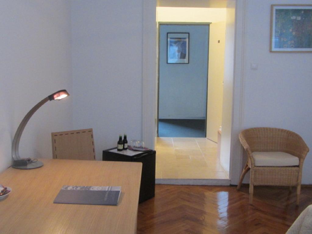 Hotel Wiener Kindl Szoba fotó