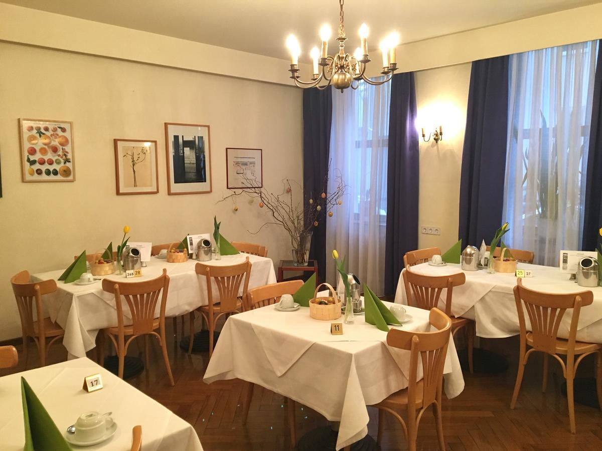 Hotel Wiener Kindl Kültér fotó